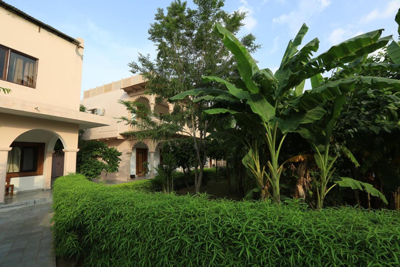 Hotel Sunbird ภารัตปูร์ ภายนอก รูปภาพ