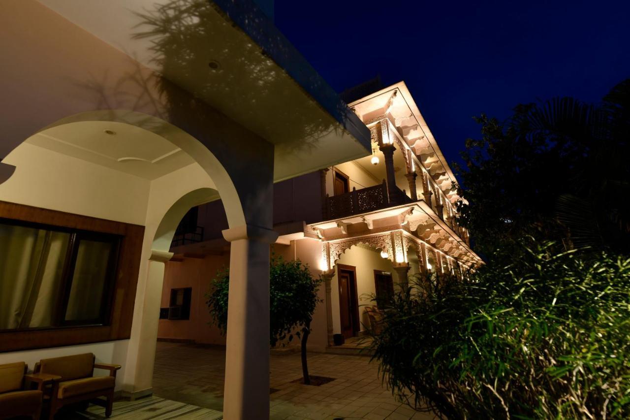Hotel Sunbird ภารัตปูร์ ภายนอก รูปภาพ
