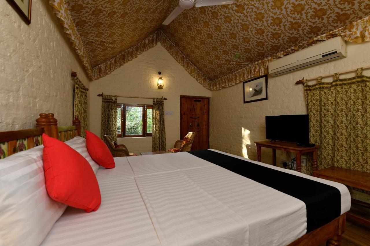 Hotel Sunbird ภารัตปูร์ ภายนอก รูปภาพ