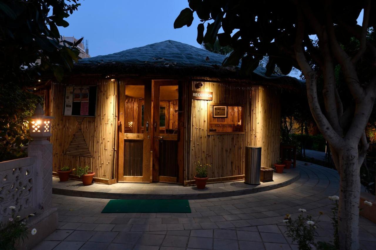Hotel Sunbird ภารัตปูร์ ภายนอก รูปภาพ