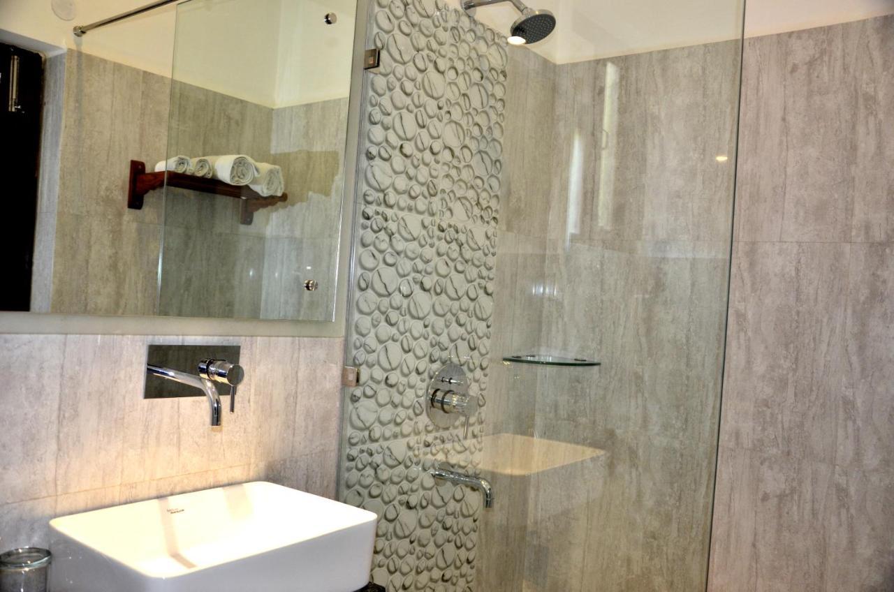 Hotel Sunbird ภารัตปูร์ ภายนอก รูปภาพ
